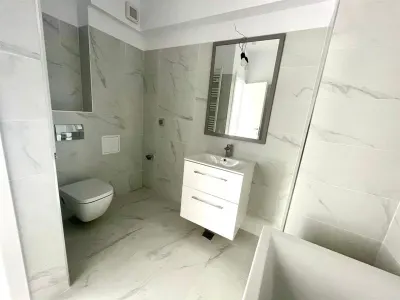 1 CAM CENTRU PALAS , PARCARE, UNIREA TOWERS - foto 18