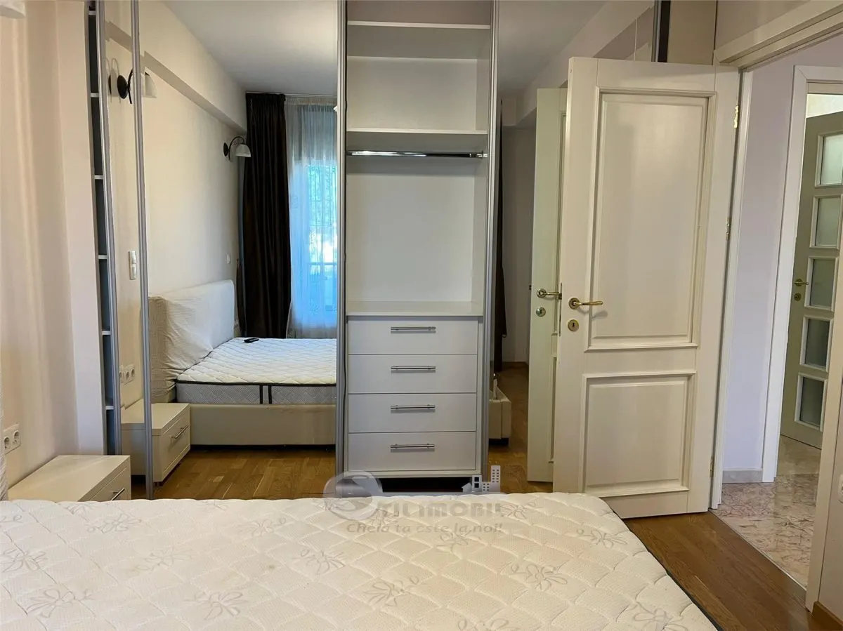 Apartament 3 camere COPOU - COMPLEX EXCLUSIVE- 850 EURO - foto 11