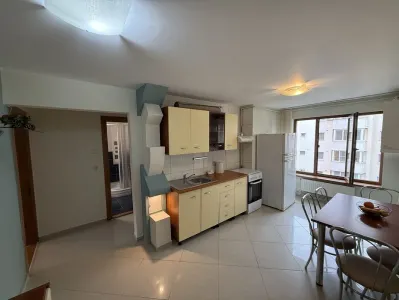Apartament 2 camere Grivitei(aula universitatii),decomandat,mobilat,120000 Euro - foto 2