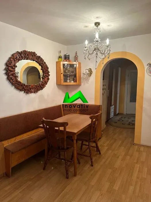 Apartament de vanzare 3 camere Sibiu Vasile Aaron - foto 2