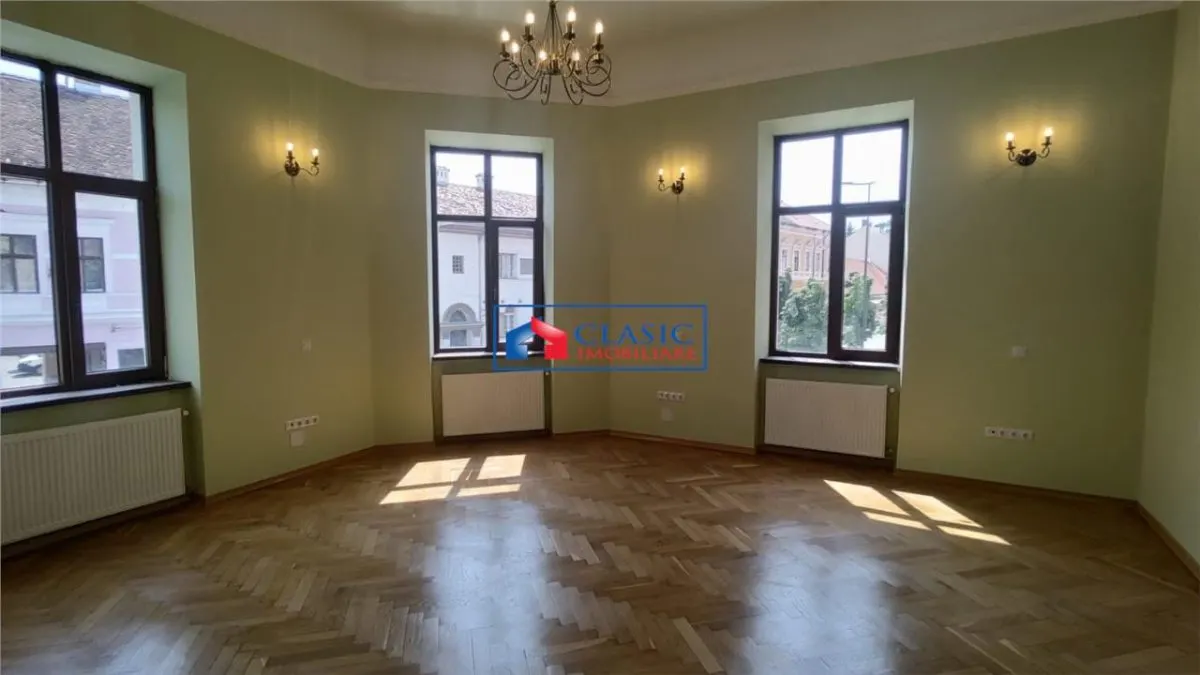 Vanzare apartament 3 camere modern in Centru- zona Piata Unirii, ideal locuinta sau sediu de firma - foto 1