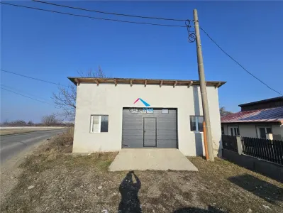 Casa cu 818 mp teren si garaj 87mp la strada! - foto 11