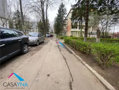 Teren 700mp - Zona Ultracentrala! - Bacau