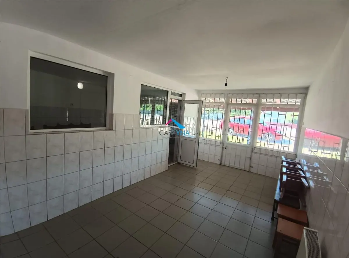 Spatiu comercial, 100 mp, zona Lilieci - foto 5
