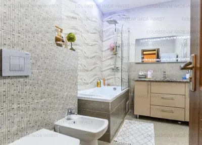 Apartament 3 camere, decomandat - zona Tractorul - foto 5