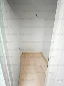 Apartament 2 camere, decomandat - zona Sanpetru - foto 4