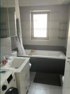 Apartament 3 camere, decomandat - zona Sanpetru - foto 5