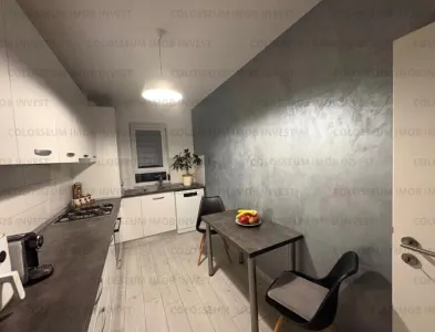 Apartament 2,5 camere, decomandat - zona Avantgarden - foto 4