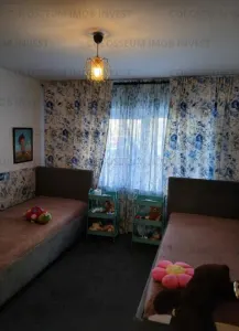 Apartament 4 camere, decomadat - zona Noua - foto 3