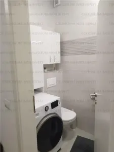 Apartament 2 camere,decomandat - zona Tractorul - foto 11