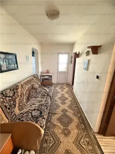 Apartament 2 camere, decomandat - zona Astra - Brasov