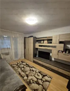 Apartament 2 camere, decomandat - zona Astra - Brasov