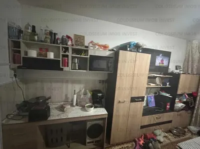 Camera de camin - zona Tractorul - Brasov
