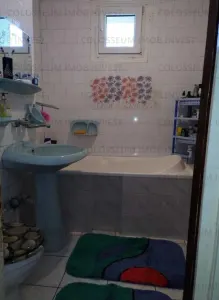 Apartament 4 camere, semidecomandat - zona Tractorul - foto 8