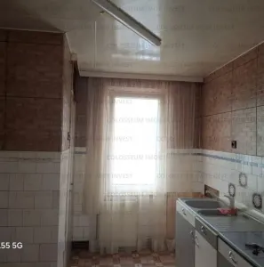 Apartament 4 camere, decomandat - zona Noua - foto 4