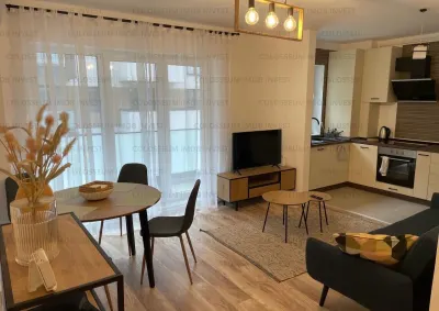 Apartament 3 camere, decomandat - zona Tractorul - Brasov