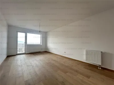 Apartament 3 camere, decomandat - zona Tractorul - foto 7