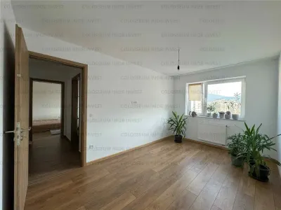 Apartament 2 camere, decomandat - zona Tractorul - foto 4