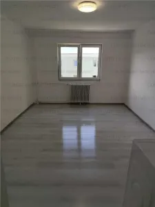 Camera de camin, cu baie  - zona Uzina 2 - Brasov