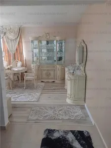 Apartament cu 3 camere, decomandat - zona Noua - foto 2