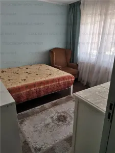 Apartament cu 3 camere, decomandat - zona Scriitorilor - foto 2