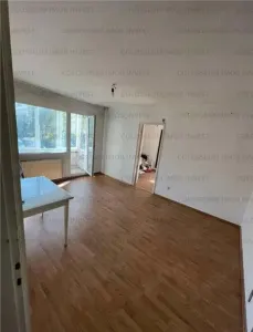 Apartament cu 3 camere,decomandat - zona Astra - Brasov