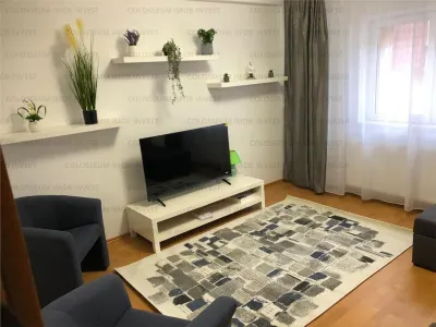 Apartament cu 3 camere, decomandat - zona Centru Civic - foto 2