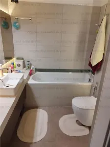 Apartament cu 2 camere, decomandat - zona Tractorul - foto 14