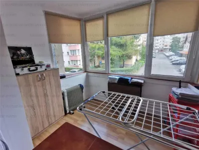 Apartament cu 2 camere, decomandat-Zona Bartolomeu - foto 6