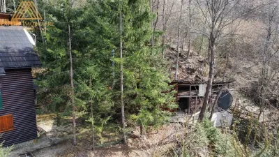 Cabana Vanatorului, sursa de apa, lemne, parau pe proprietate, fantana - foto 7