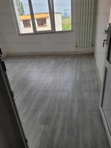 Apartament 2 camere decomandat - zona Craiter - foto 2