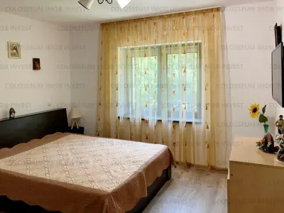 Apartament 3 camere, 2 bai - zona Bartolomeu - foto 4