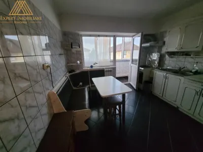 Apartament 3 cam  -Tractorul! - foto 7