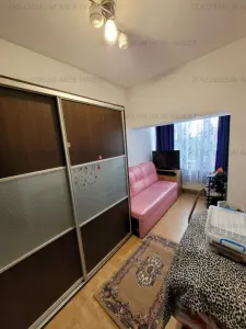 Apartament 2 camere, decomandat - zona Craiter - foto 4