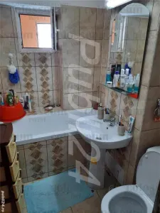 Apartament 4 camere, zona Florilor - Craiter - foto 8