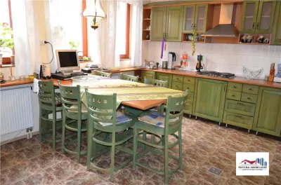 Casa Superba de Vanzare Mobilata Lux in Sangeorgiu de Mures - foto 7