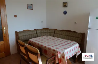 Apartament cu 4 Camere de Inchiriat in Zona Ultracentrala - foto 7