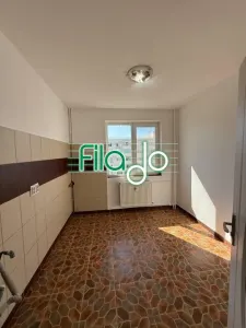 Apartament 3 camere Metrou 1 Decembrie 1918 - foto 4