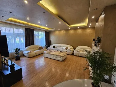 Vila spatioasa living 65mp 300metri utili in Bragadiru - foto 4