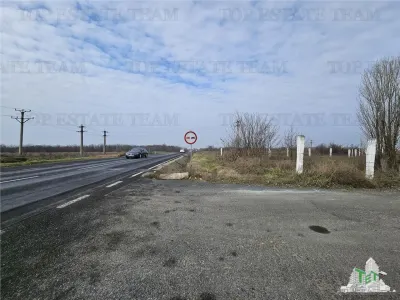 Teren intravilan cu deschidere la DNE, Harsova - Harsova