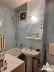 Apartament cu 3 camere langa scoala cu o pozitionare strategica. - foto 7