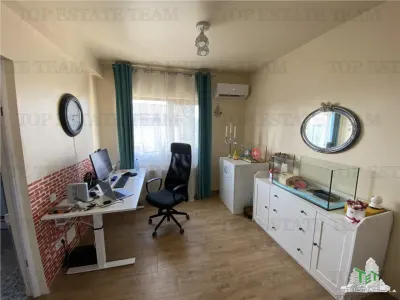 Vila spatioasa cu 3 apartamente in Fundeni Dobroiesti - foto 15