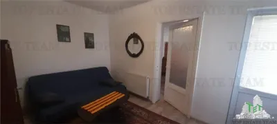 Unirii Marasesti apartament  in vila etaj 1/2 - foto 3
