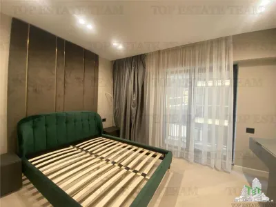 Apartament 3 camere, zona Rex Mamaia, Constanta - Mamaia