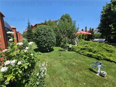 Vila lux 5 camere cu gradina superba centru Domnesti - foto 11