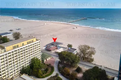 Teren Intravilan Faleza Mamaia ,Constanta -vedere frontala la mare - 676 mp - Mamaia