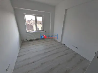 Vanzare apartament 4 camere pentru locuit sau sediu firma, birouri Centru, Cluj-Napoca - foto 9