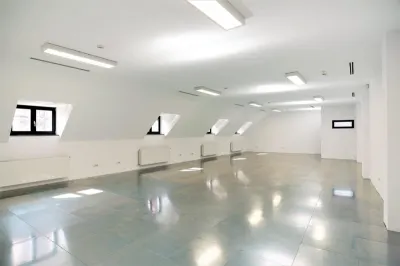 Vila brancoveneasca restaurata complet - eleganta, istorie si dotari moderne - foto 8