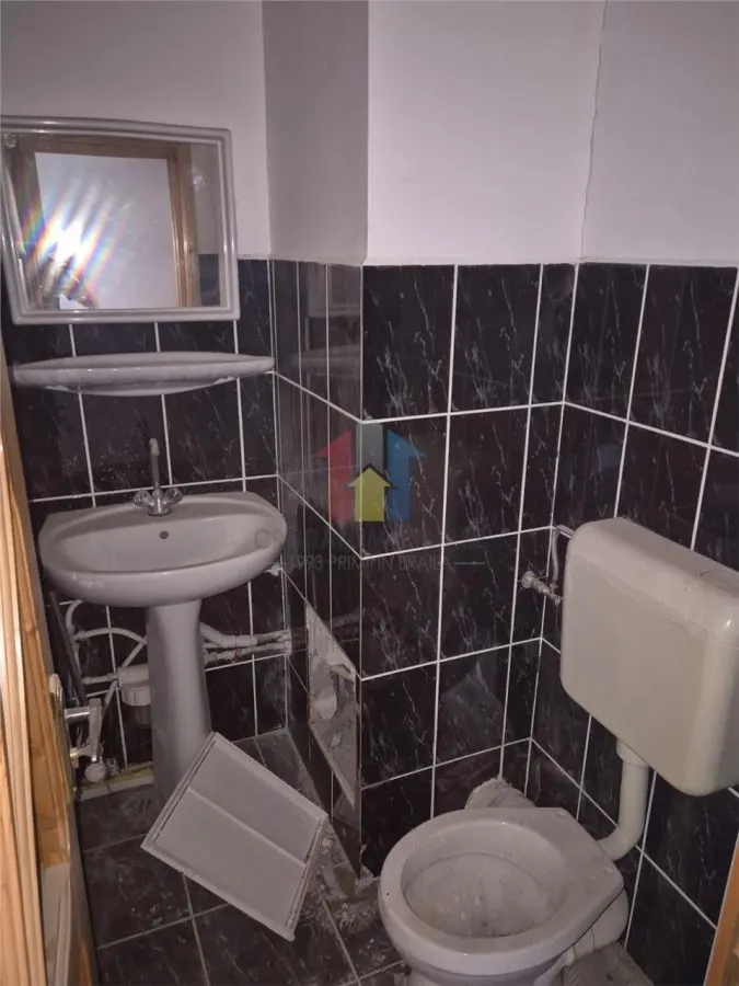 Apartament 4 camere, bloc cu lift, Bariera-Catedrala - foto 10