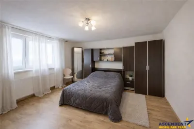 Casa, dotari preferentiale, garaj, curte, gradina, extindere teren, Central, Rasnov - foto 4